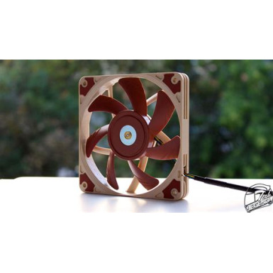 Noctua NF-A12x15 PWM NF-A12x15 PWM