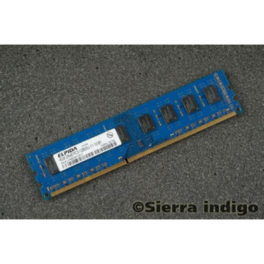 Elpida 4GB DDR3 1600Mhz EBJ41UF8BDW0-GNF 11-10-B1 - használt